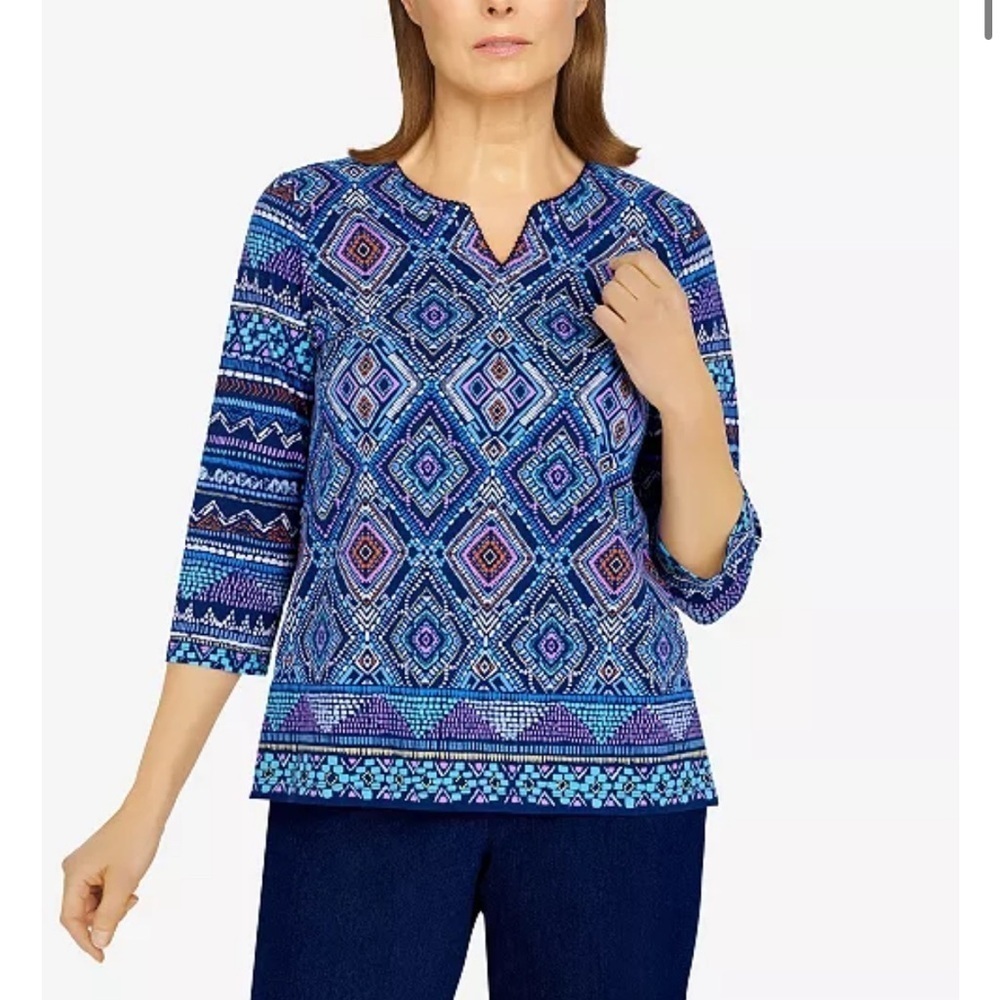 Alfred Dunner Petite Daze Mosaic Diamond Border Top